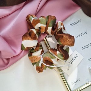 Mała gumka scrunchy moro