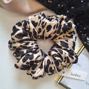 duża gumka scrunchy panterka jasna