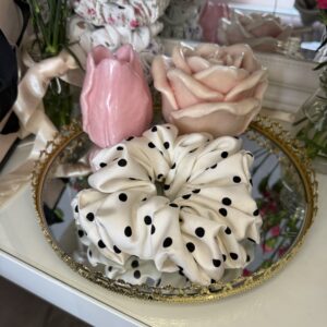 Duża gumka scrunchy groszki